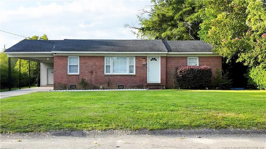 4901 Cottonwood Drive, Fayetteville