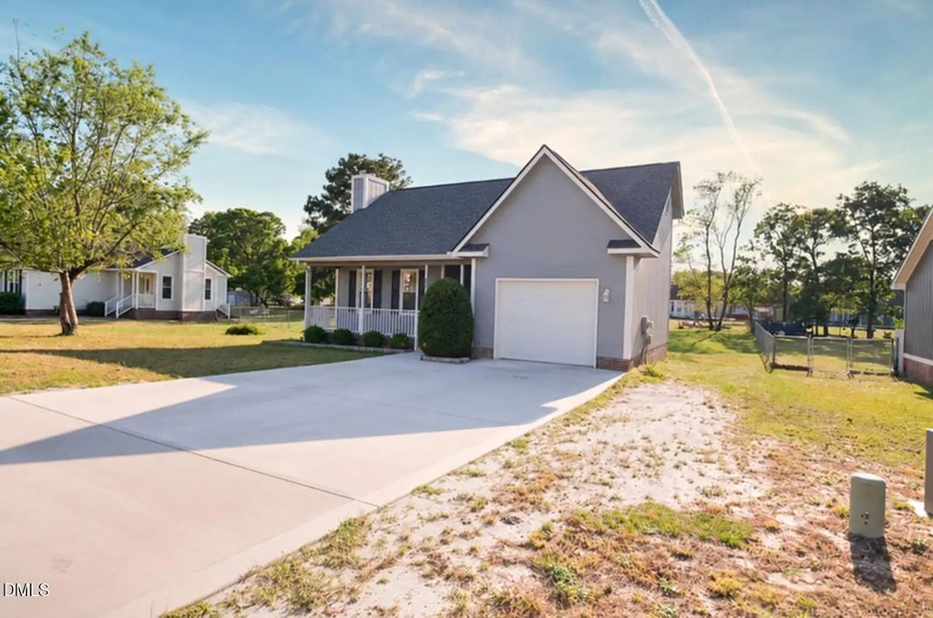 6721 Winthrop Drive, Fayetteville