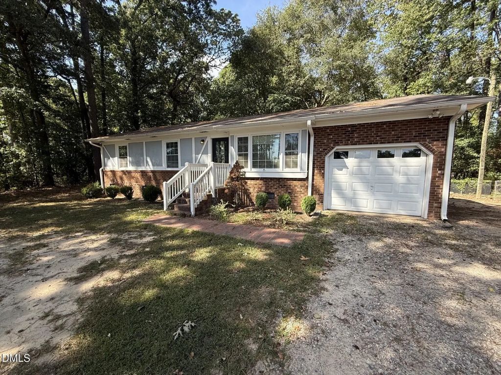 116 Pine Country Lane, Knightdale
