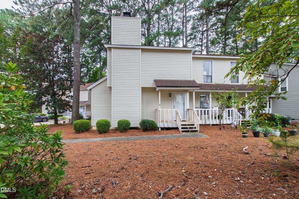112 Arbuckle Lane, Cary