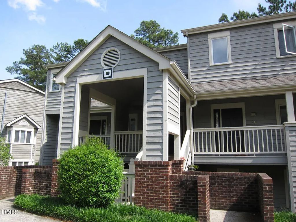 704 Martin Luther King Junior Boulevard D2, Chapel Hill