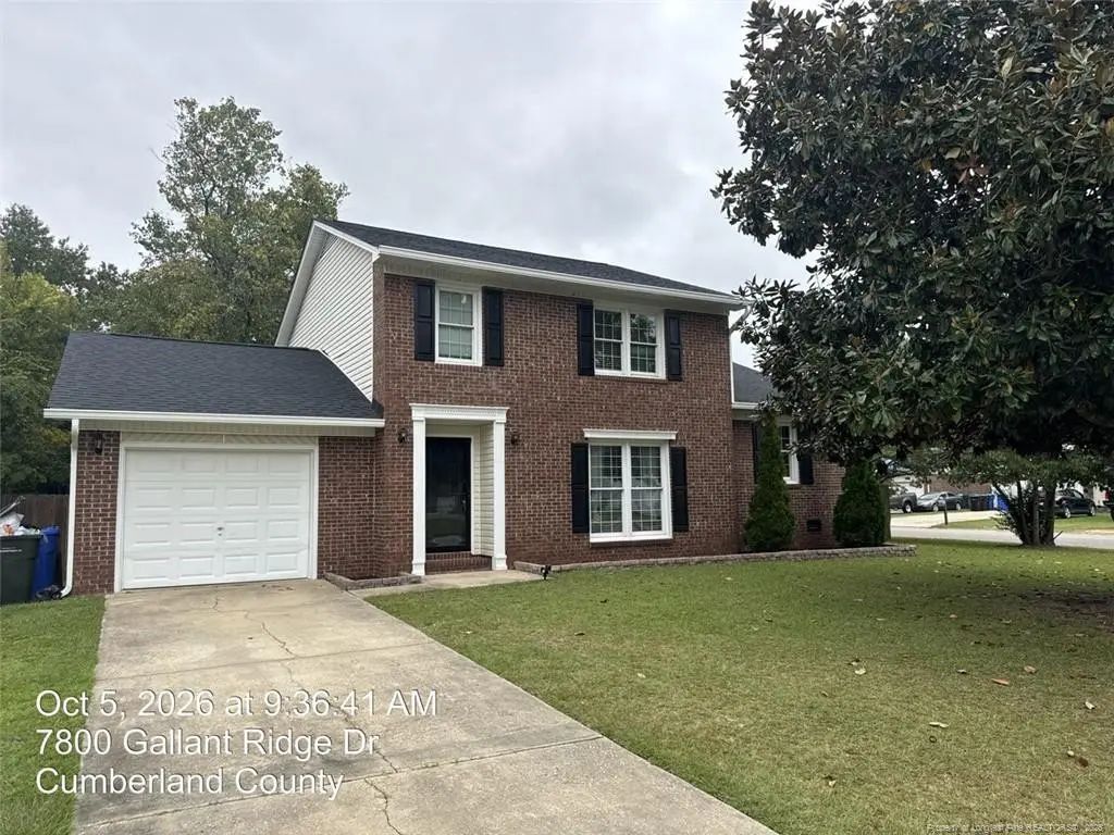 7800 Gallant Ridge Drive, Fayetteville