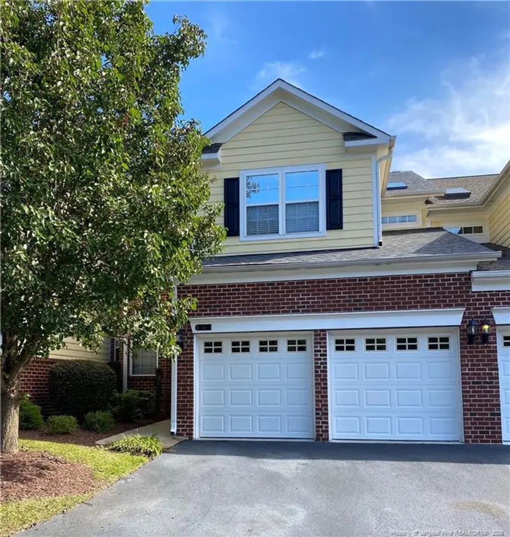 63 Hawk Ridge Drive, Spring Lake