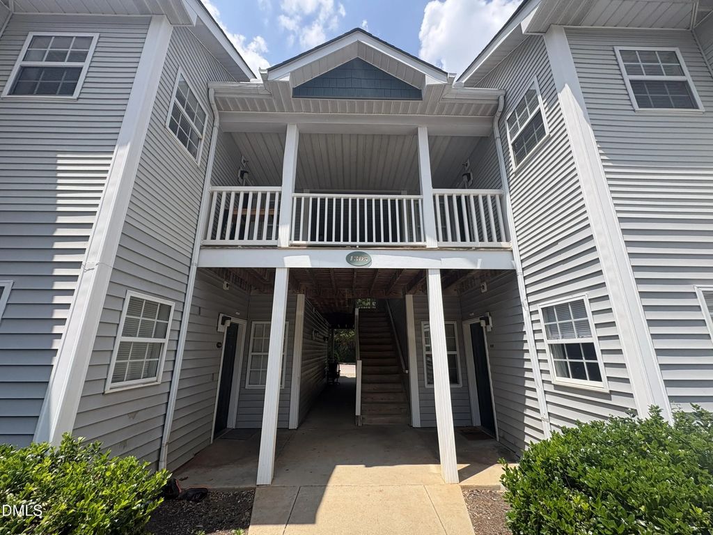 1305 Kent Road Apt 204, Raleigh