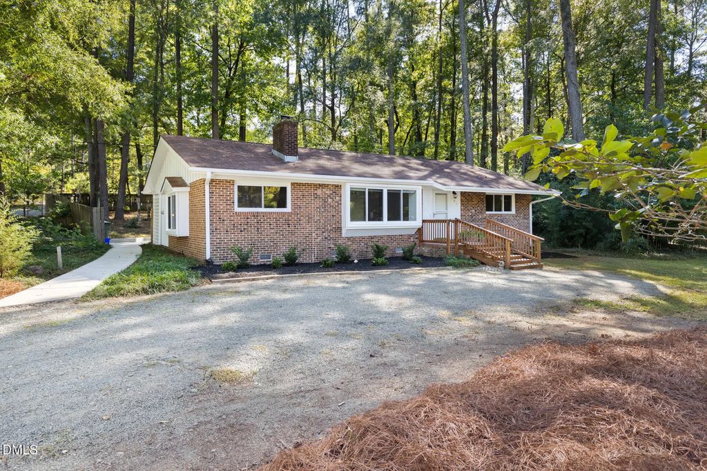 101 Oleander Road, Carrboro