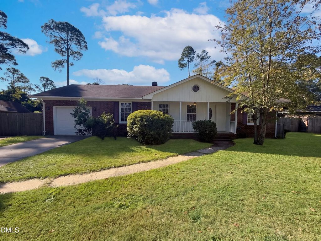 424 Lancaster Road, Fayetteville