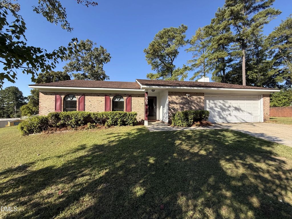 3503 Rolls Avenue, Fayetteville