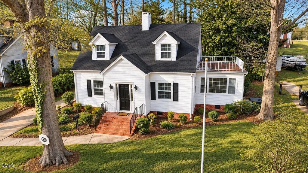 421 S Morgan Street, Roxboro