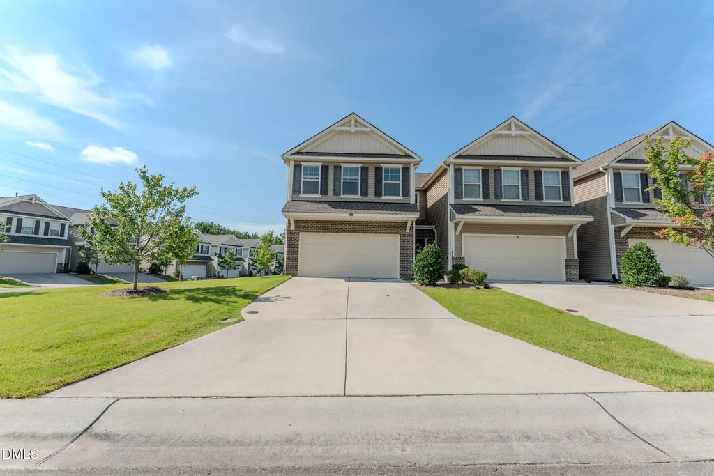 107 Crusaders Drive, Morrisville