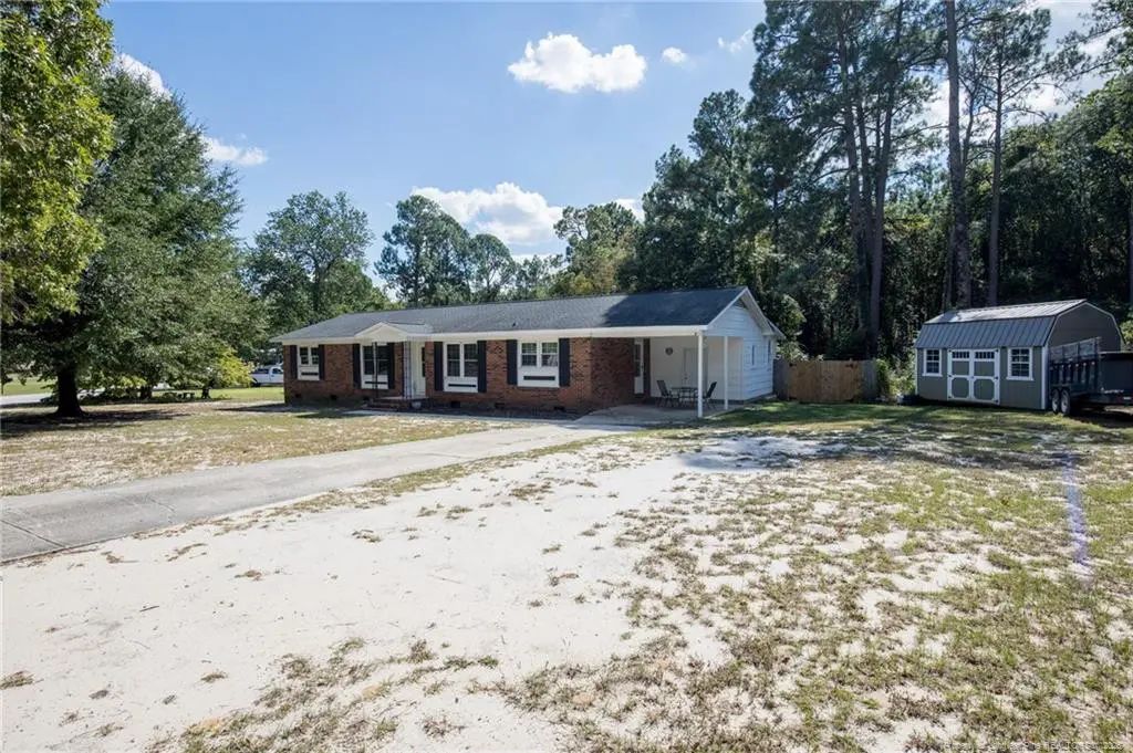 1043 Appalachin Drive, Fayetteville