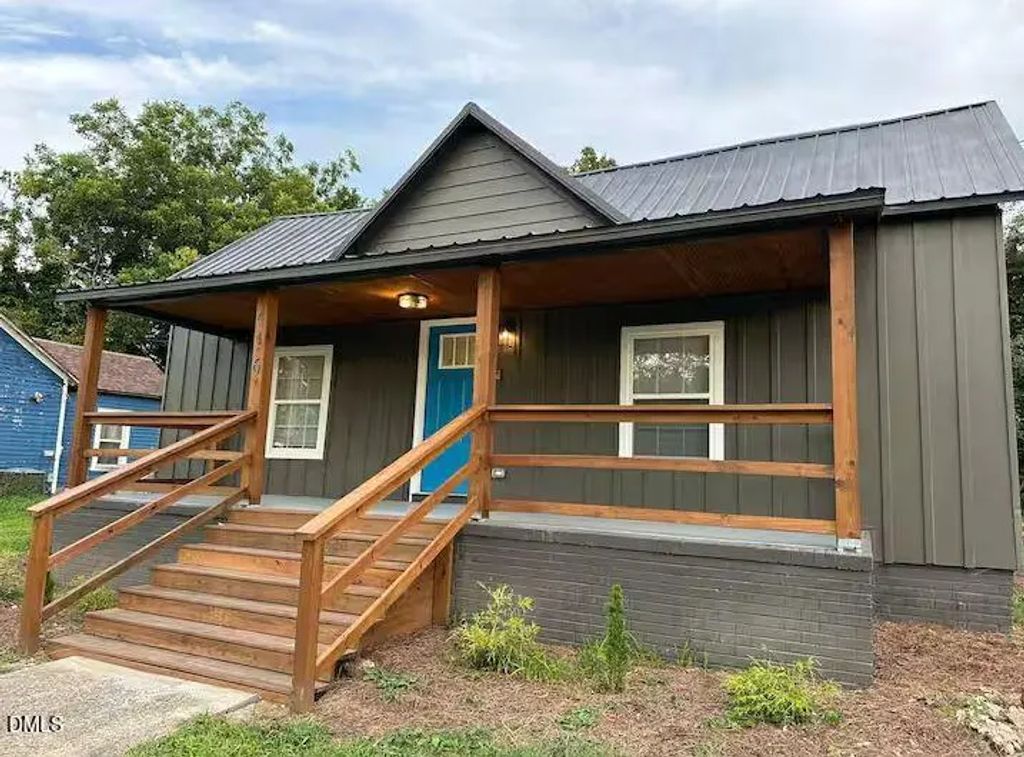 416 Everett Street, Burlington