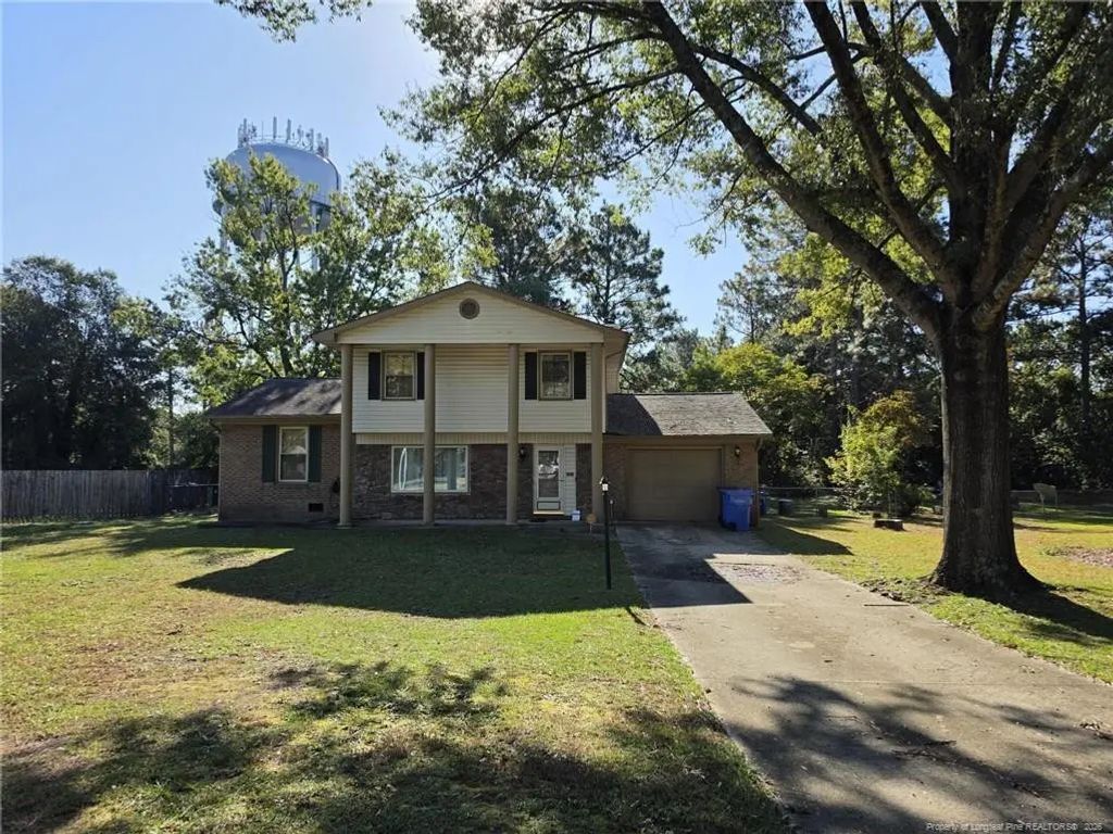 6805 Timbercroft Lane, Fayetteville