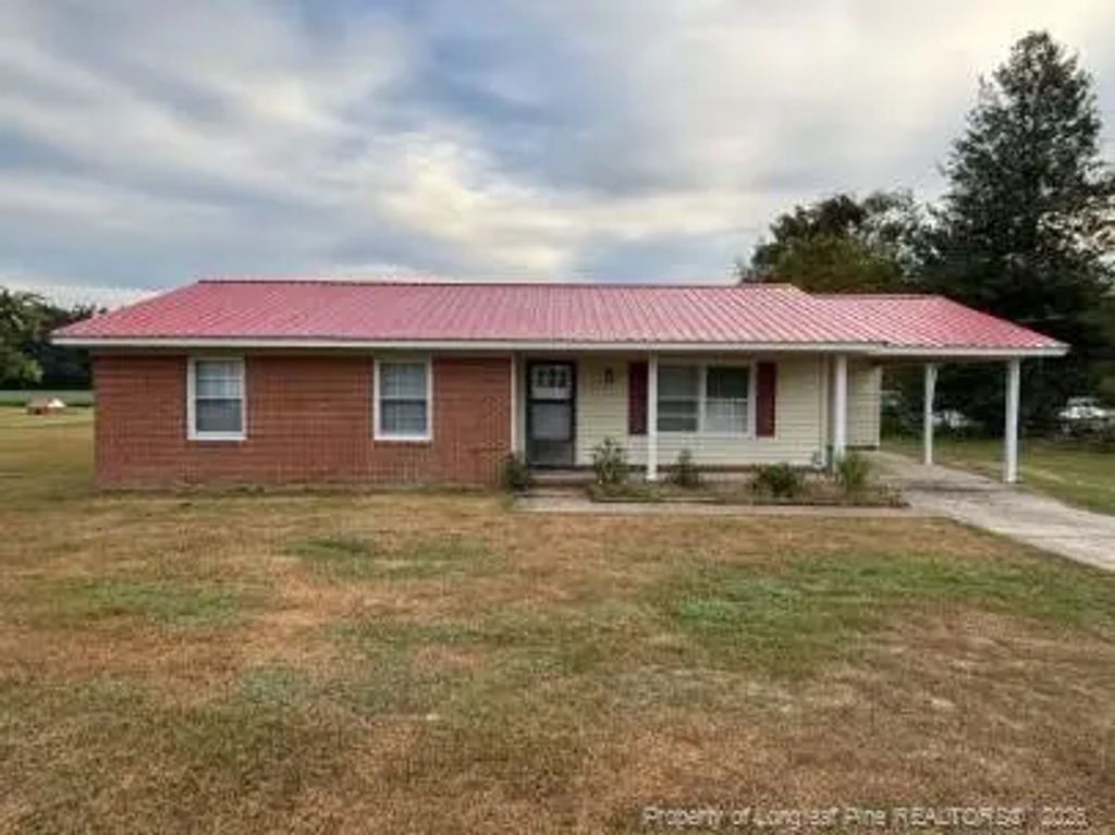 5913 Mcdonald Road, Parkton