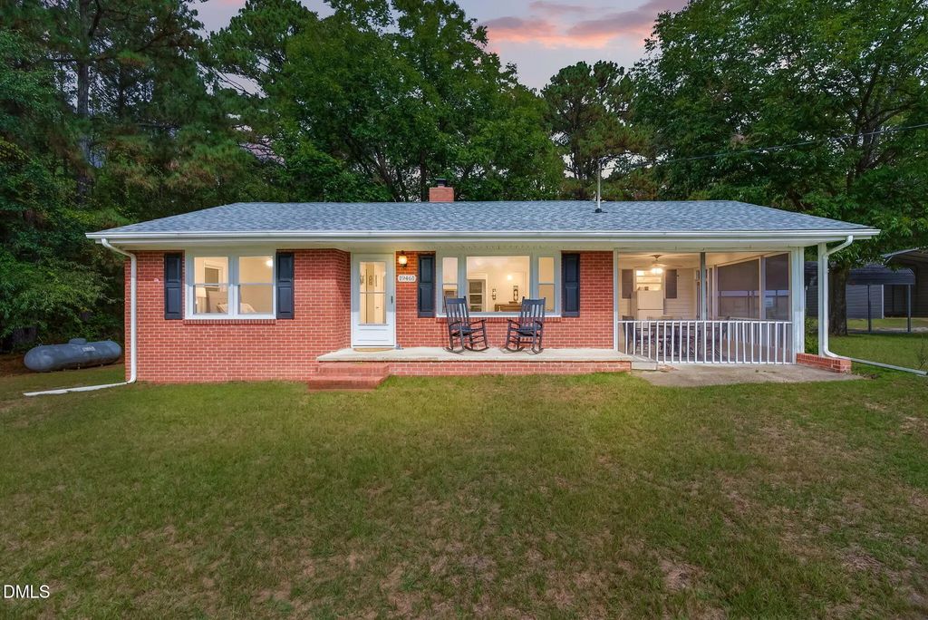 19461 Nc 210 Highway, Angier