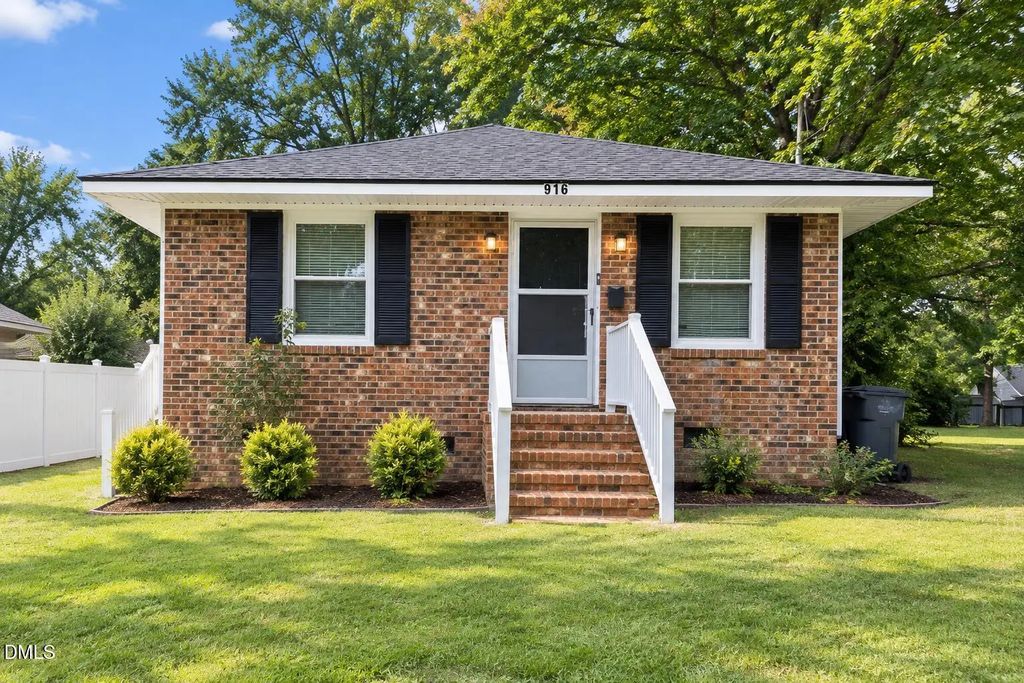 916 Long Avenue, Rocky Mount