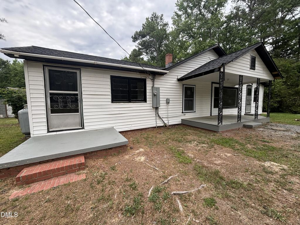 87 Robert Thompson Road, Bear Creek