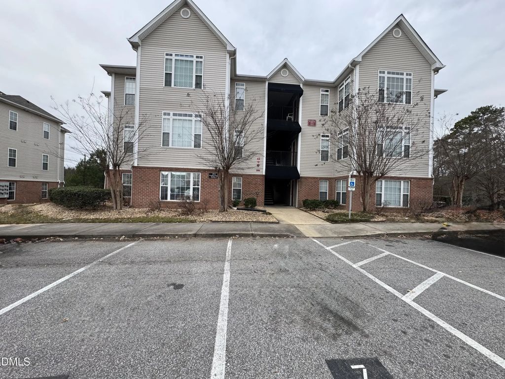 2510 Friedland Place 300, Raleigh