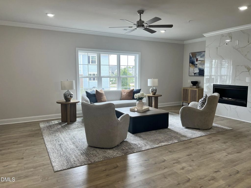 1600 Gathering Park Circle 204, Cary