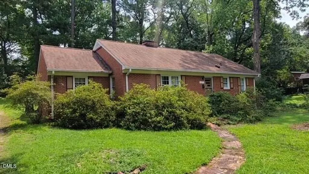 417 S West Street, Cary
