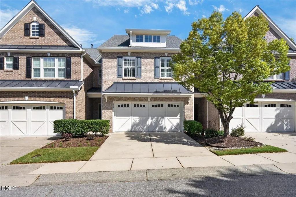 415 Weatherbrook Way, Cary