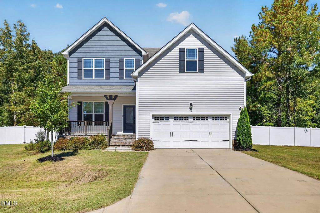 260 Madden Rose Loop, Garner