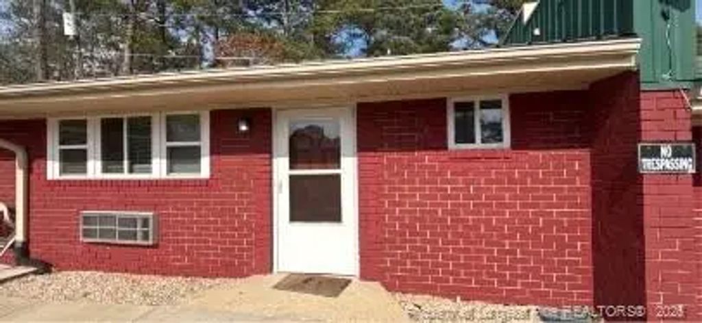 816 Shaw Mill Road 17, Fayetteville