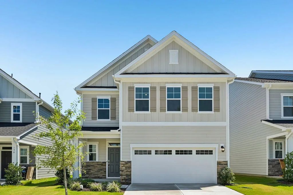 132 Fablewood Trail, Garner