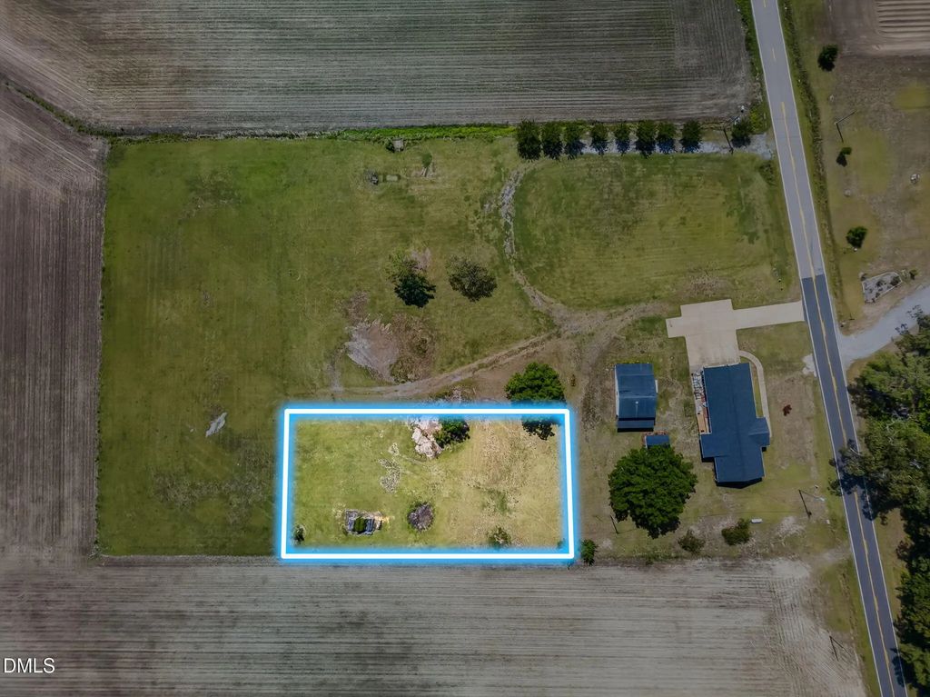 1492 Scott Road, Kenly