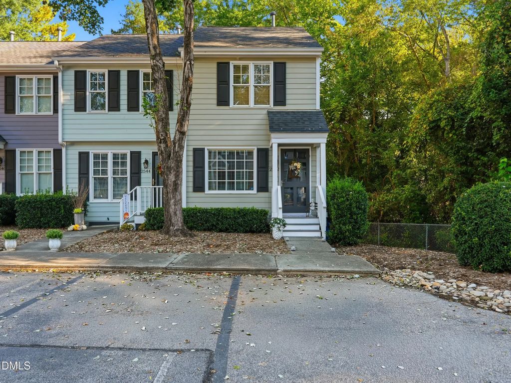 2542 Noble Road, Raleigh