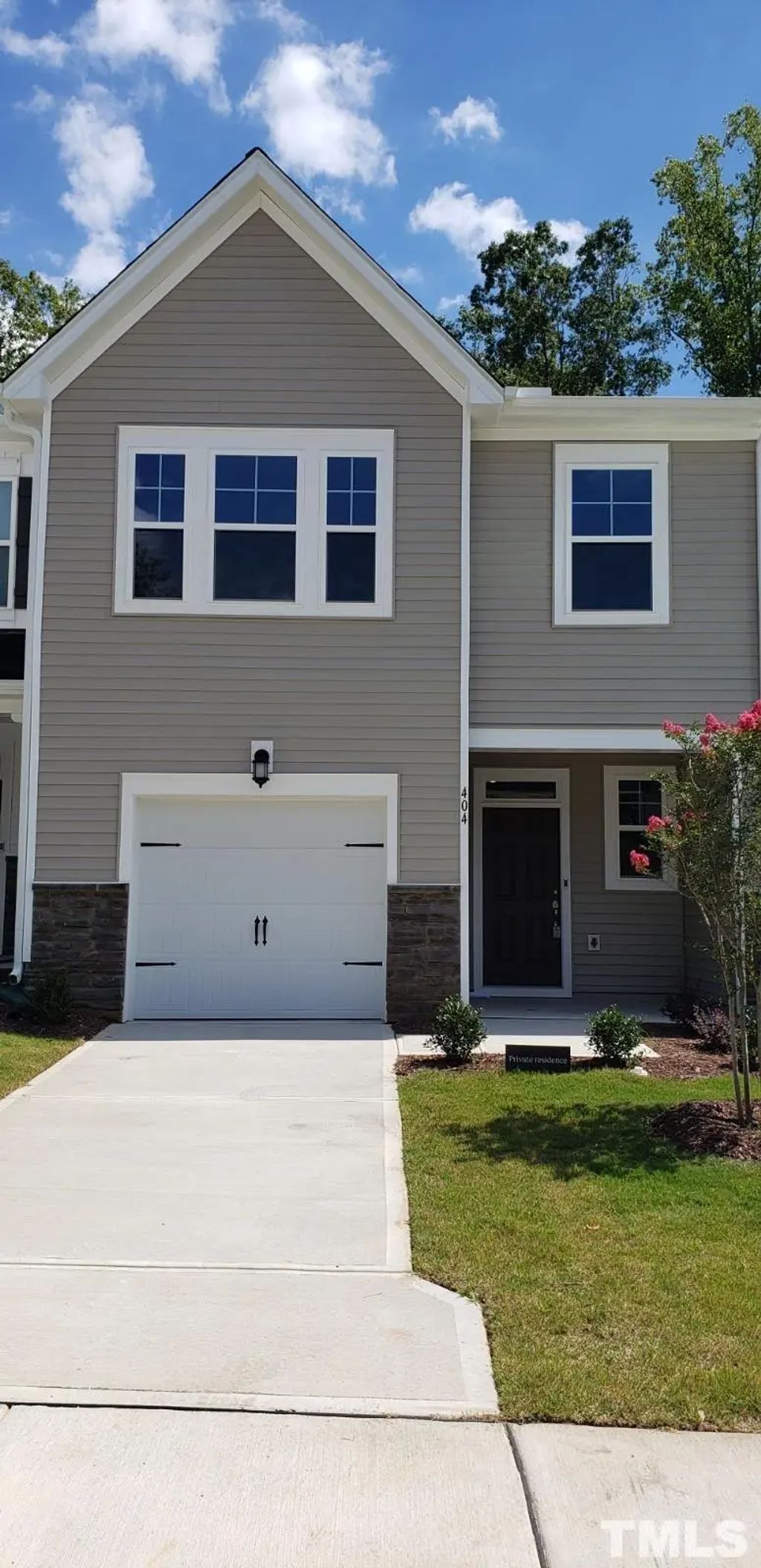 404 Hazy Hls Lane, Garner