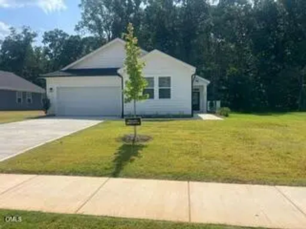 1245 Woody Drive, Graham