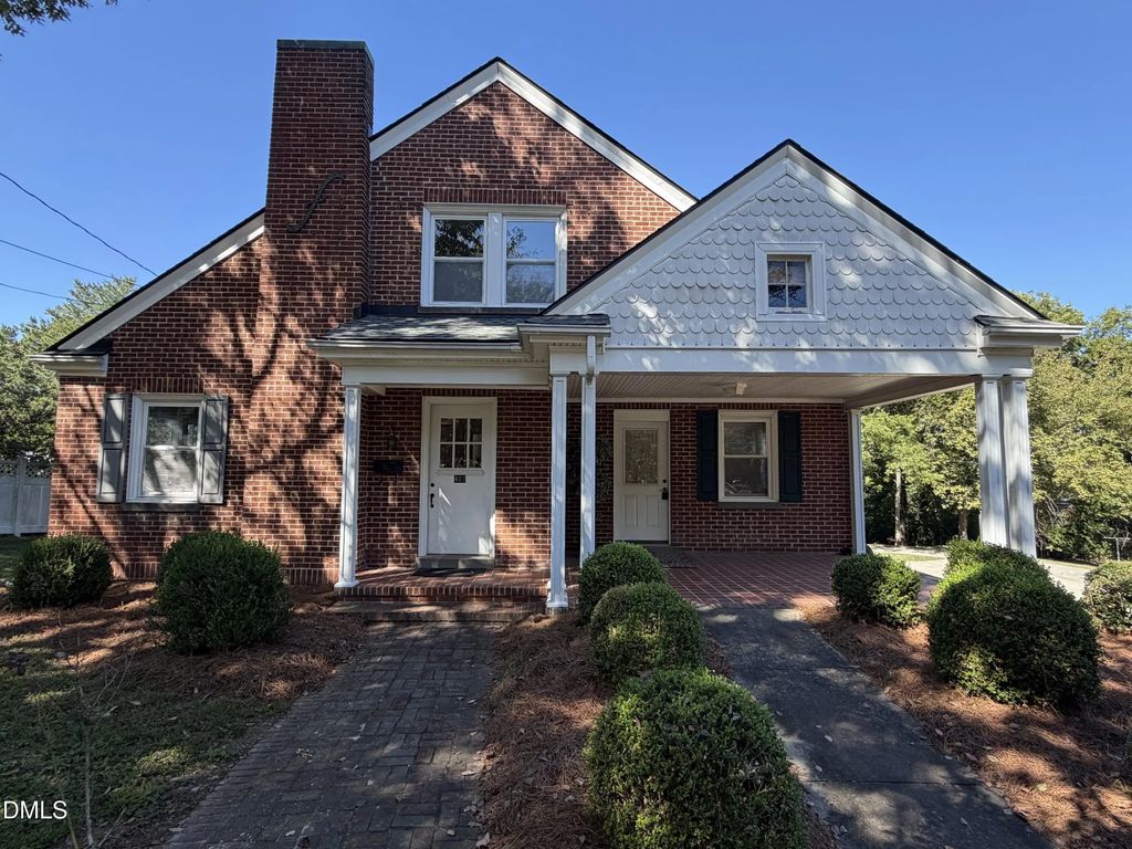 407 N Main Street, Roxboro