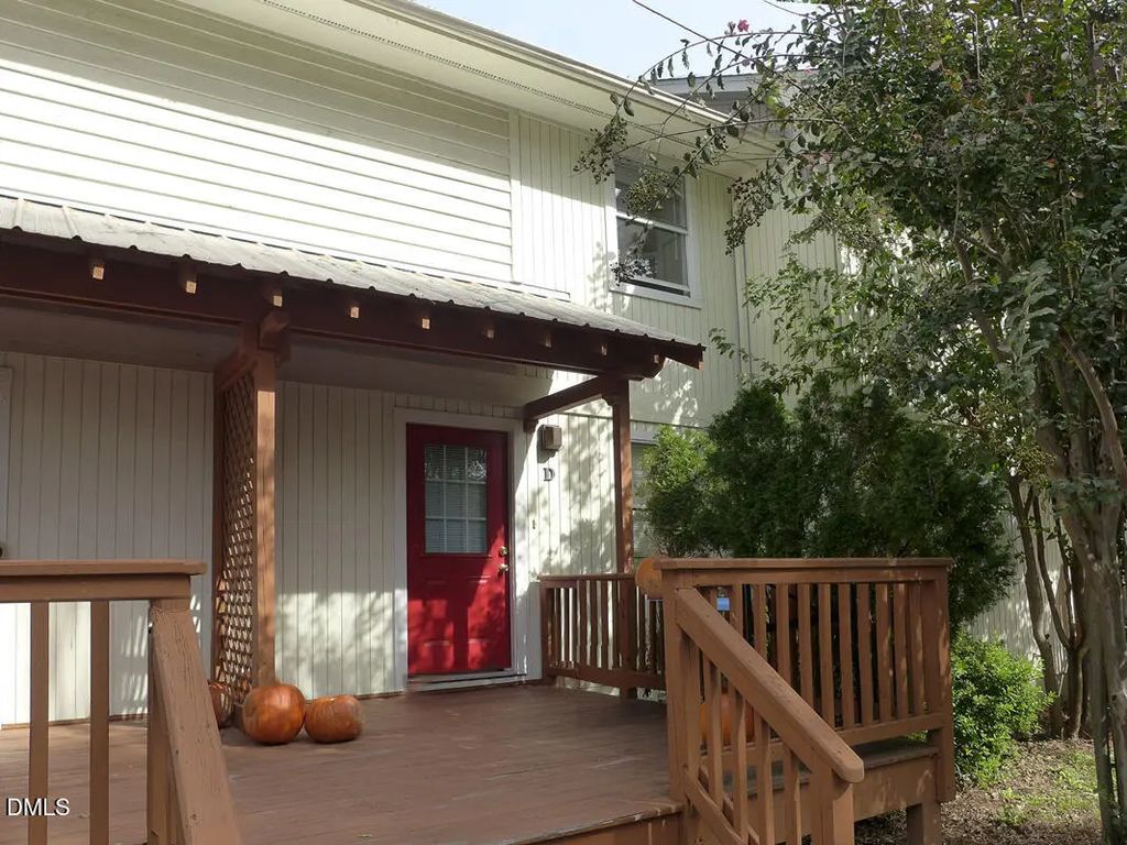 515 S Merritt Mill Road D, Chapel Hill