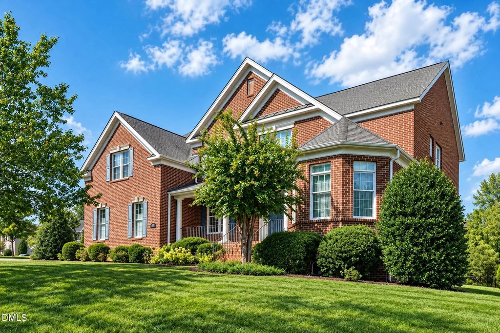 206 Sagerview Way, Durham