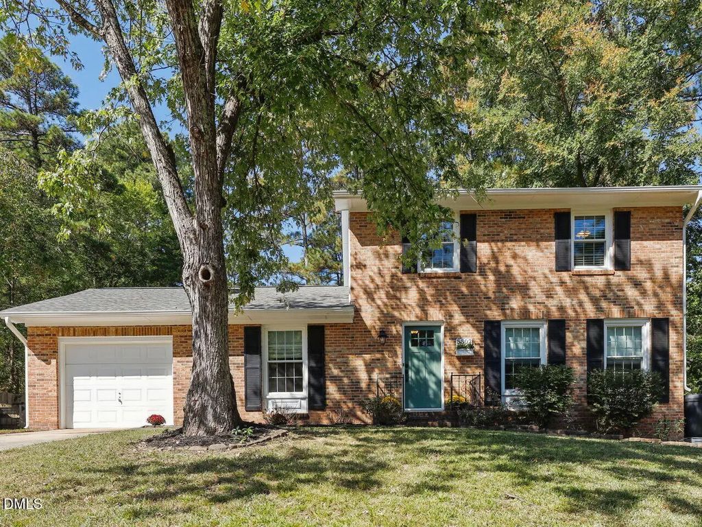 5502 Pelham Road, Durham