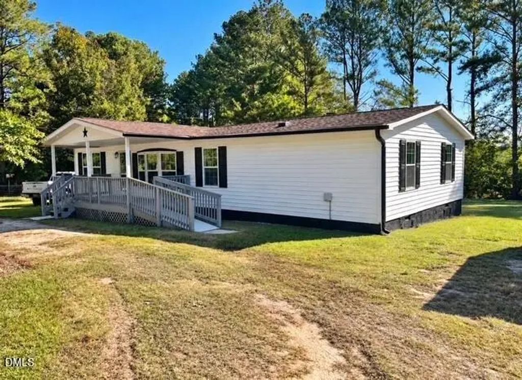 50 Person Road, Louisburg
