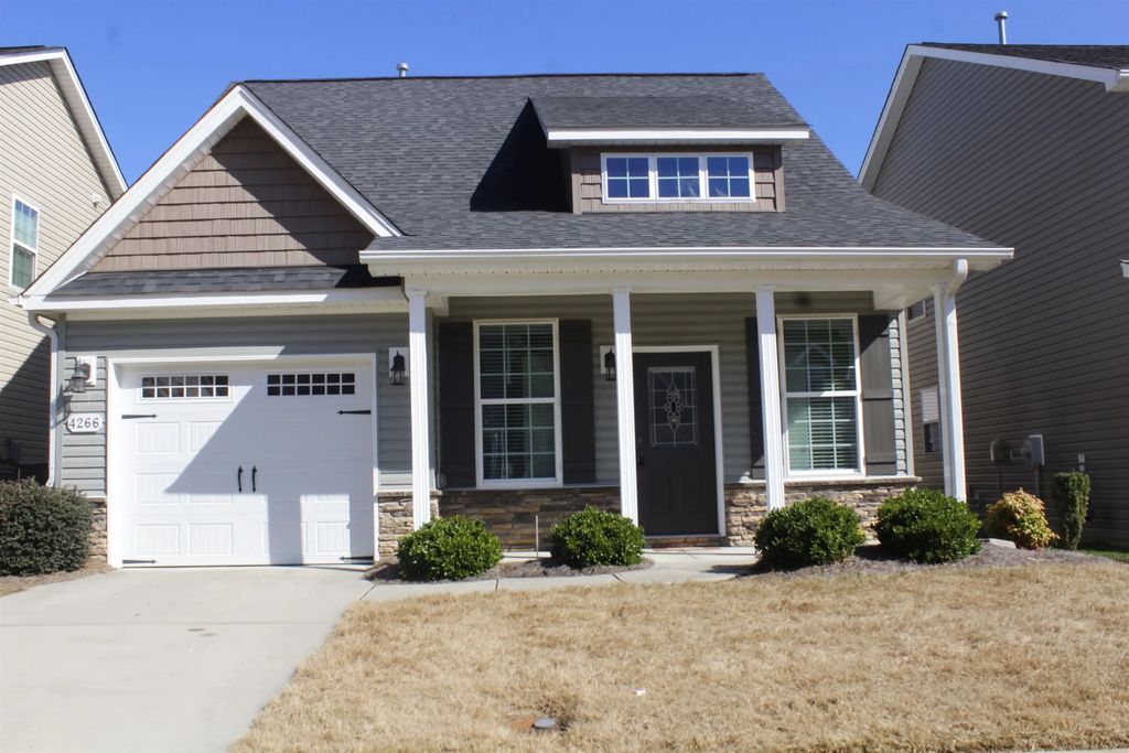 4266 Dunkirk Drive, Burlington
