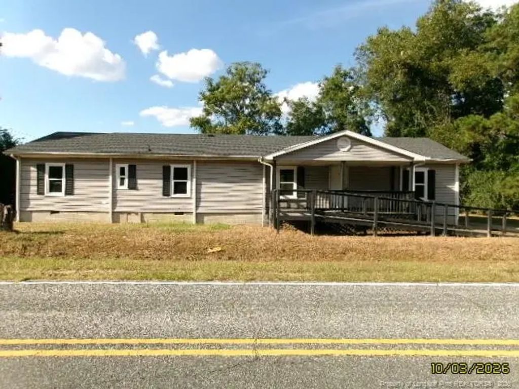 2374 Jonesville Road, Fairmont
