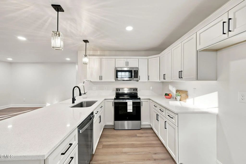 1002 Louis Street, Burlington