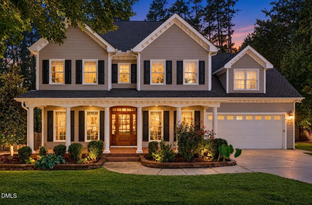 433 Brightling Way, Holly Springs