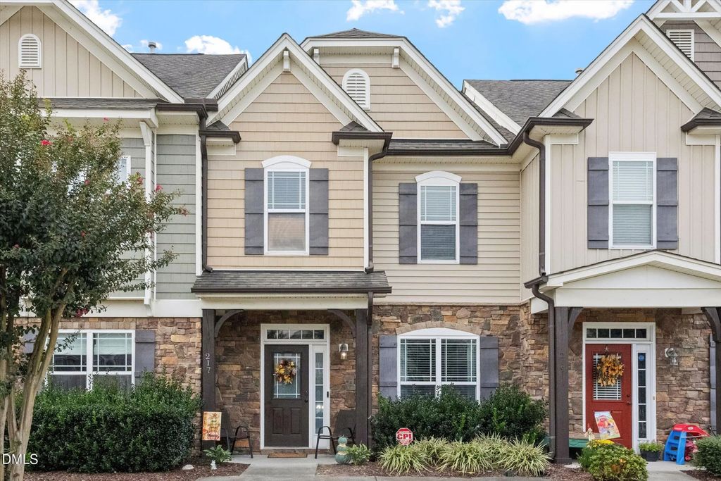 217 Morgan Brook Way, Rolesville