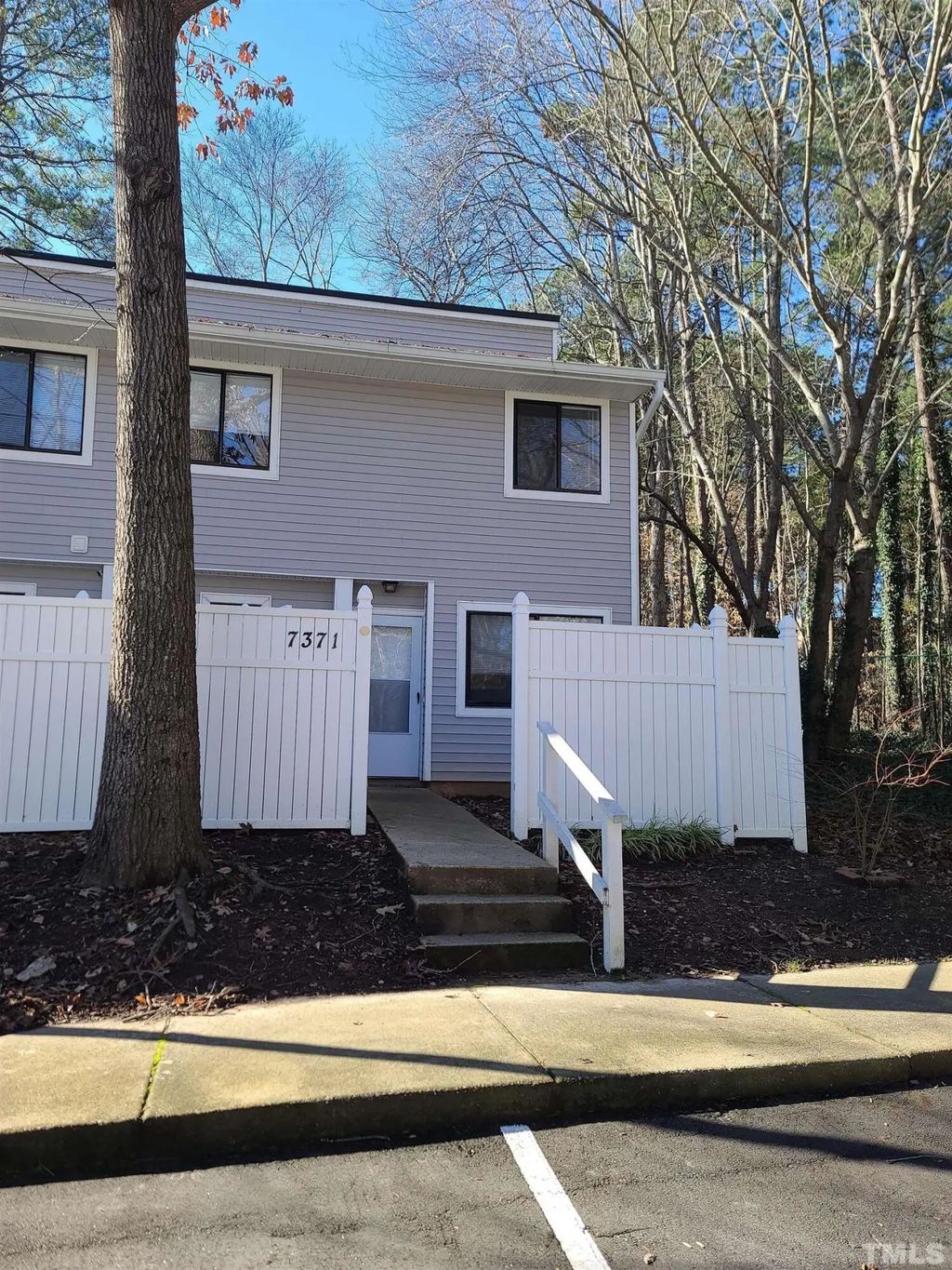 7371  Sandy Creek, Raleigh