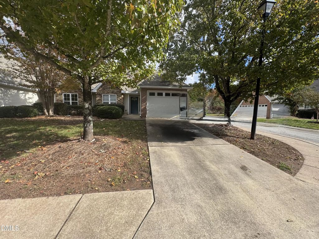 2521 Gordon Glen Court 103, Raleigh