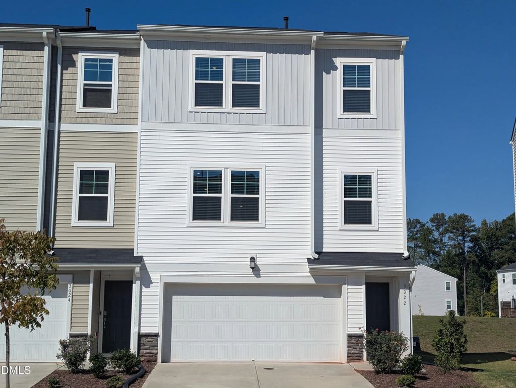 3022 Castle Loch Lane, Durham