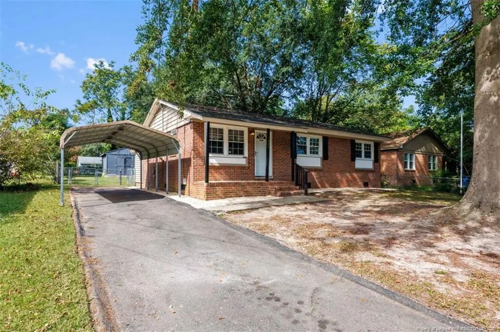 1084 Rulnick Street, Fayetteville