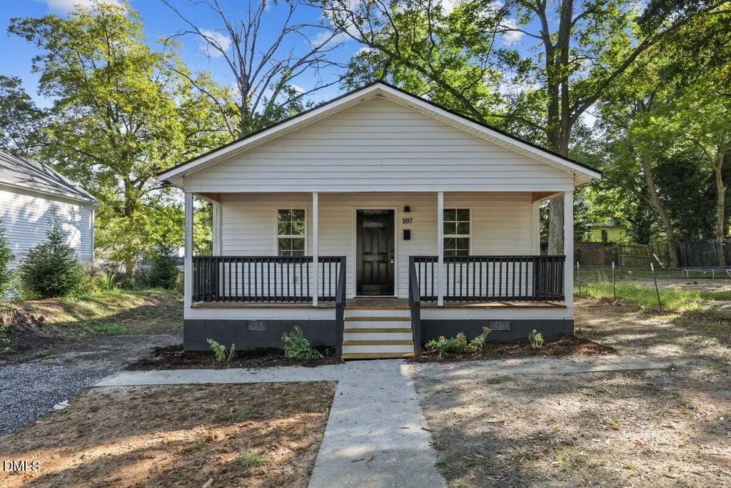 107 S 4th Street, Sanford