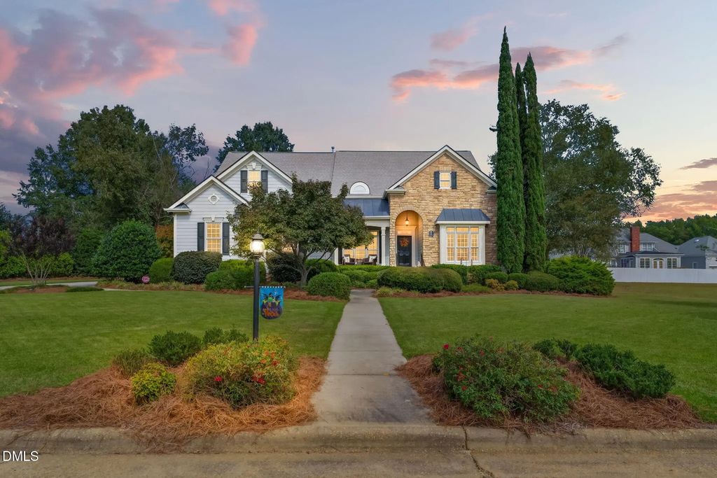 106 Windsor Drive, Dunn