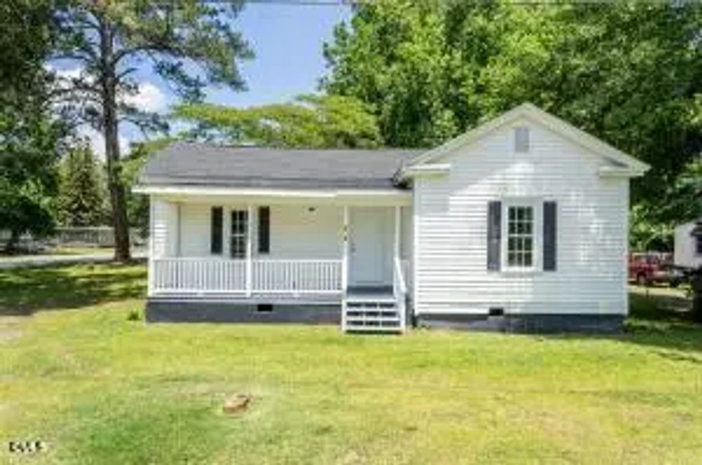 101 E Reason Street, Pinetops
