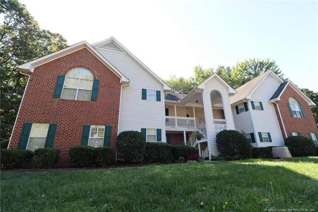 321 Renshaw Court, Cary