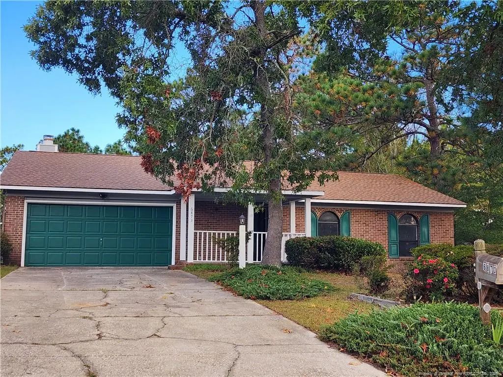 6873 Timbercroft Drive, Fayetteville